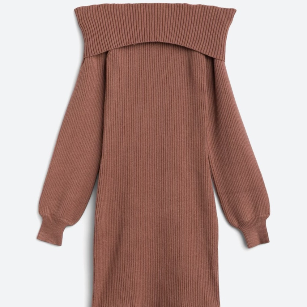NWOT Kaileigh Off The Shoulder Sweater Dress